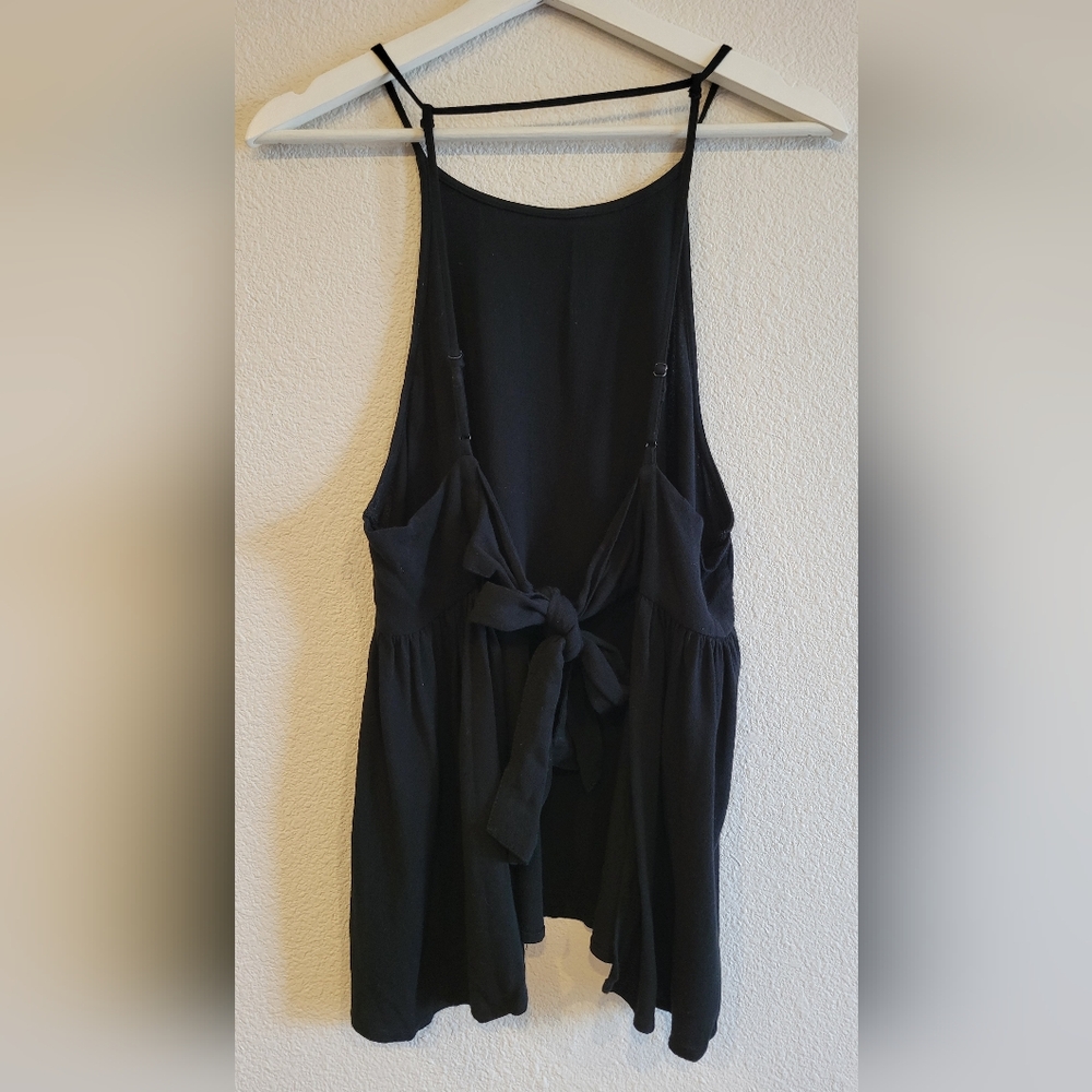 AE Open-back tank top